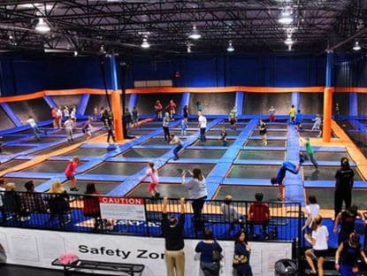 sky zone trampoline park tulsa ok